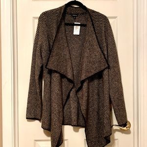 Torrid chevron print draped front cardigan